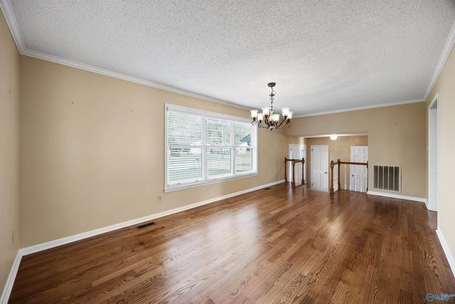 1928 Edenton Drive SW, Huntsville, AL 35803