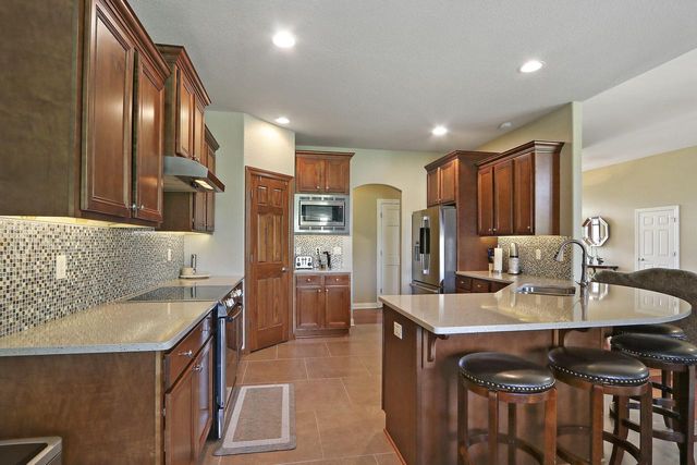 9966 Cooper ROAD, Pleasant Prairie, WI 53158