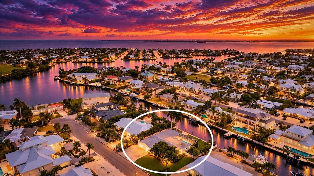 517 71ST STREET, HOLMES BEACH, FL 34217 — photo 5