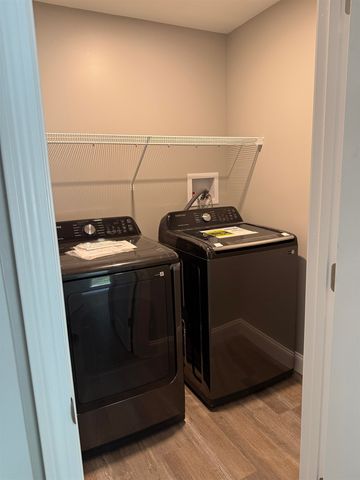 12 Jewell Lane, Derry, NH 03038