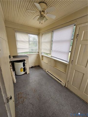 2201 S Kinsley Ave, Richmond, VA 23224