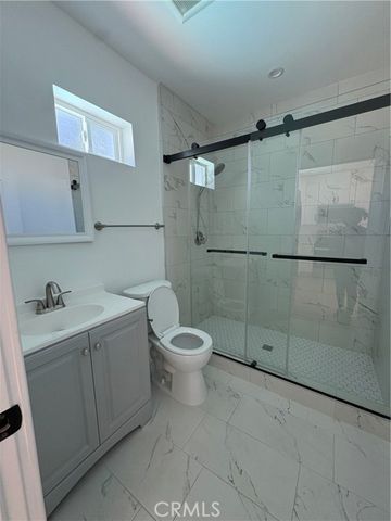 7622 ROYER, Canoga Park (los Angeles), CA 91304