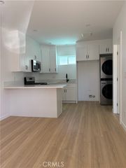 7622 ROYER, Canoga Park (los Angeles), CA 91304