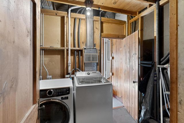 2916 Santa Clara Avenue SE, Albuquerque, NM 87106