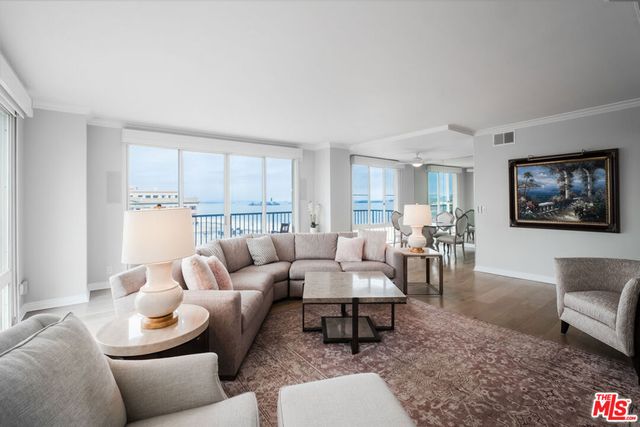 850 E OCEAN Boulevard 801, Long Beach, CA 90802