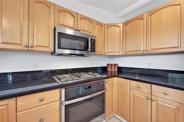 1962 Fullerton Avenue, Costa Mesa, CA 92627