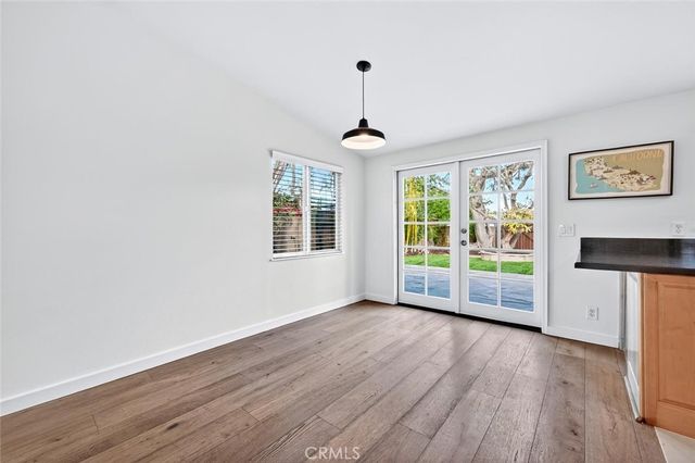 1962 Fullerton Avenue, Costa Mesa, CA 92627