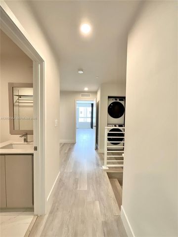 2555 NE 193rd Street 2206, Miami, FL 33180