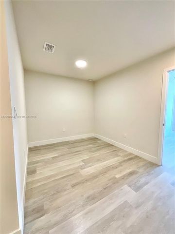2555 NE 193rd Street 2206, Miami, FL 33180