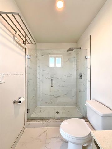 2555 NE 193rd Street 2206, Miami, FL 33180