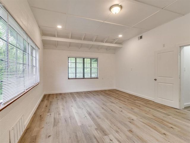 1601 W Harrison Avenue, Guthrie, OK 73044