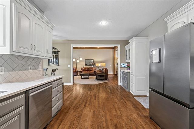 12709 S Hagan Court, Olathe, KS 66062