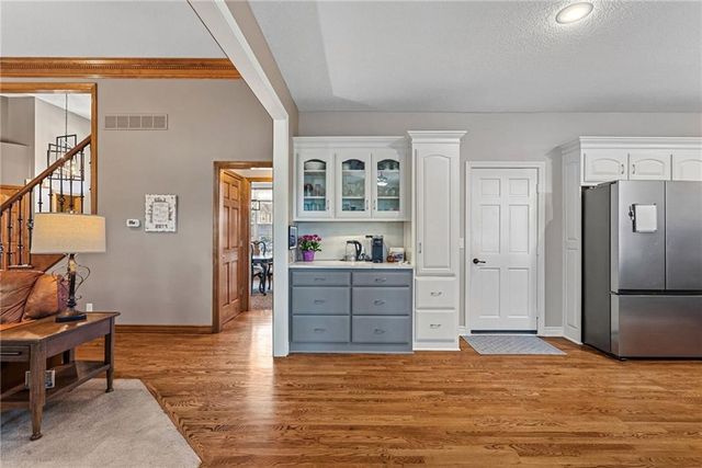 12709 S Hagan Court, Olathe, KS 66062