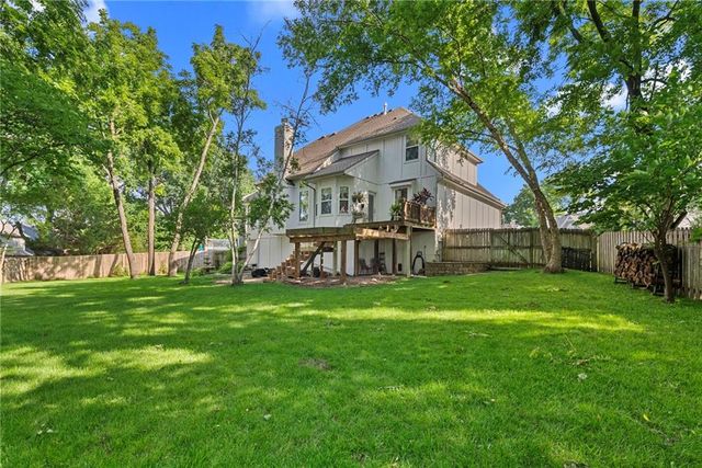12709 S Hagan Court, Olathe, KS 66062