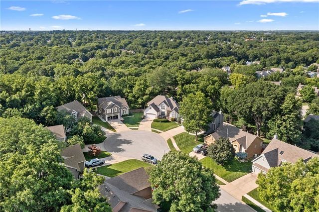 12709 S Hagan Court, Olathe, KS 66062