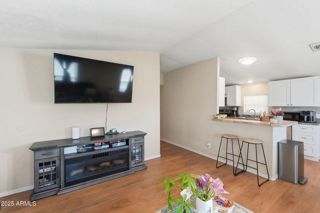 549 E MCKELLIPS Road 44, Mesa, AZ 85203