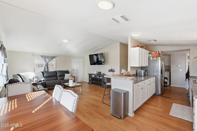 549 E MCKELLIPS Road 44, Mesa, AZ 85203