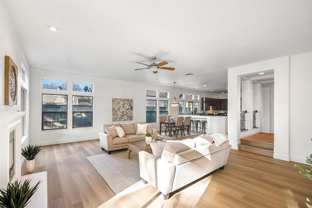 1009 Fountain Dr, West Sacramento, CA 95605