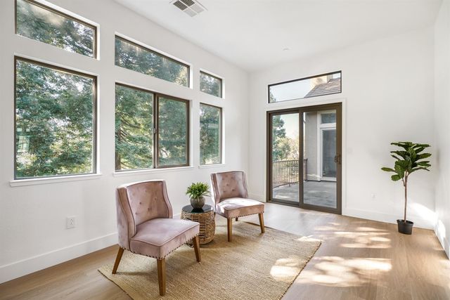 1009 Fountain Dr, West Sacramento, CA 95605