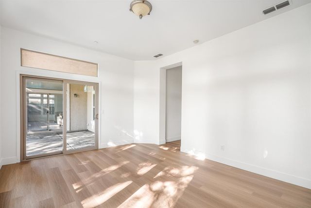 1009 Fountain Dr, West Sacramento, CA 95605