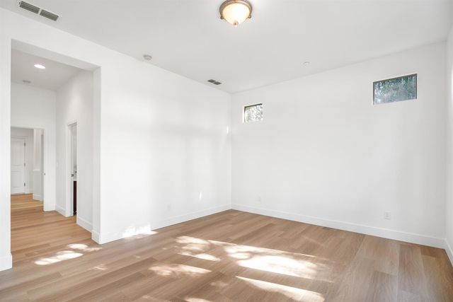 1009 Fountain Dr, West Sacramento, CA 95605