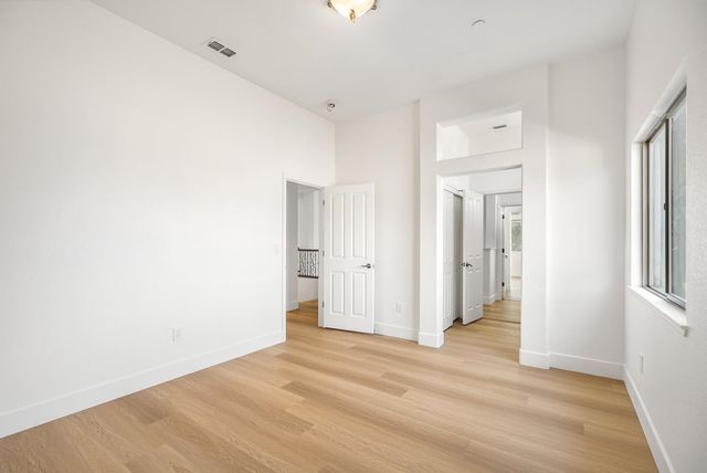 1009 Fountain Dr, West Sacramento, CA 95605