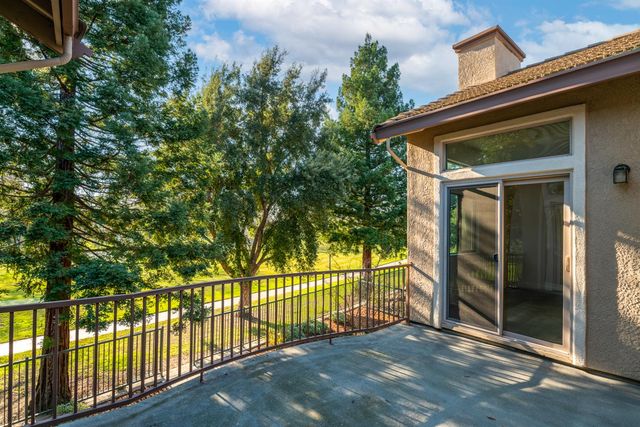 1009 Fountain Dr, West Sacramento, CA 95605