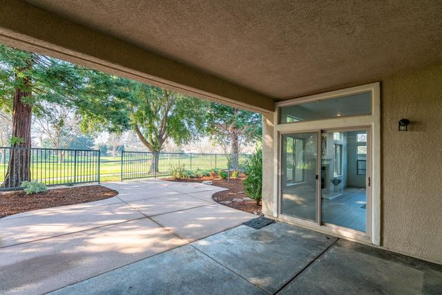 1009 Fountain Dr, West Sacramento, CA 95605