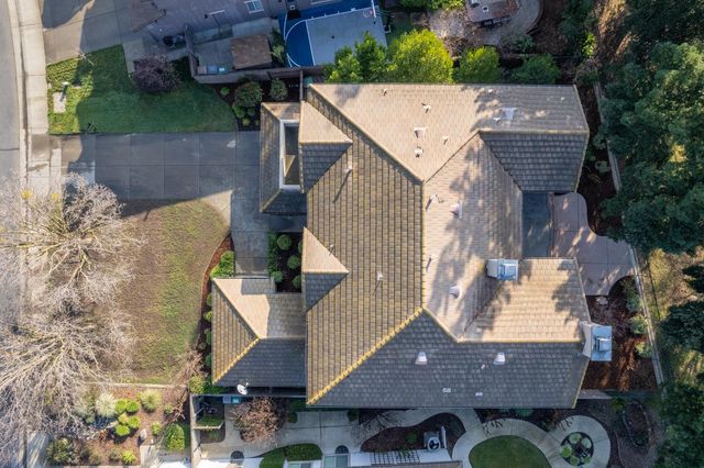 1009 Fountain Dr, West Sacramento, CA 95605