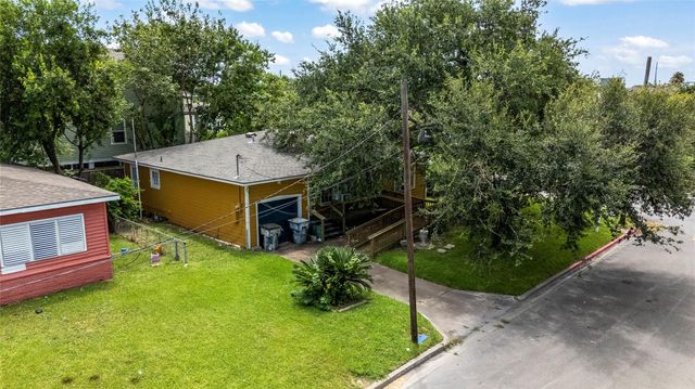 1628 56th St Street, Galveston, TX 77551