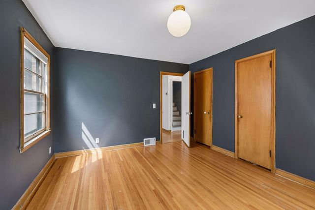 2011 Vincent Avenue N, Minneapolis, MN 55411