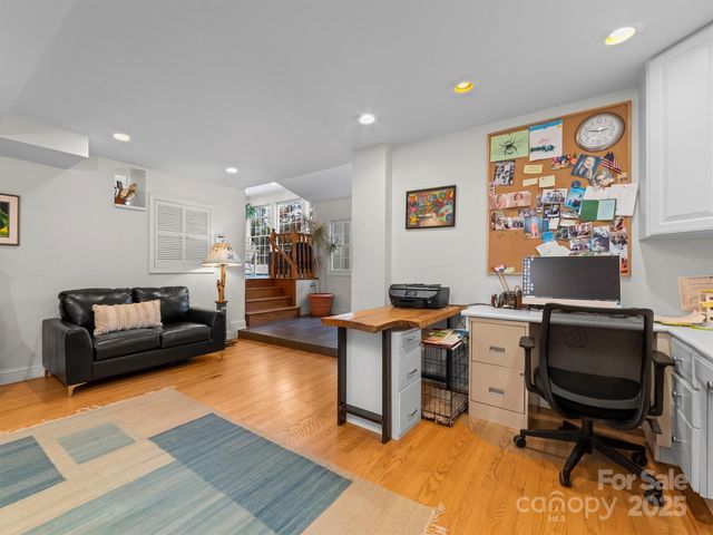 7 Park Road, Asheville, NC 28803