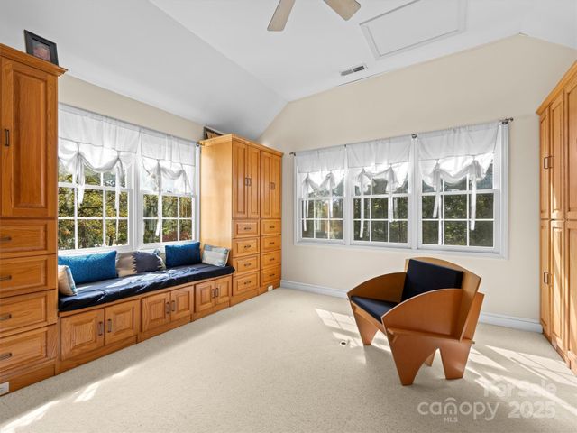 7 Park Road, Asheville, NC 28803