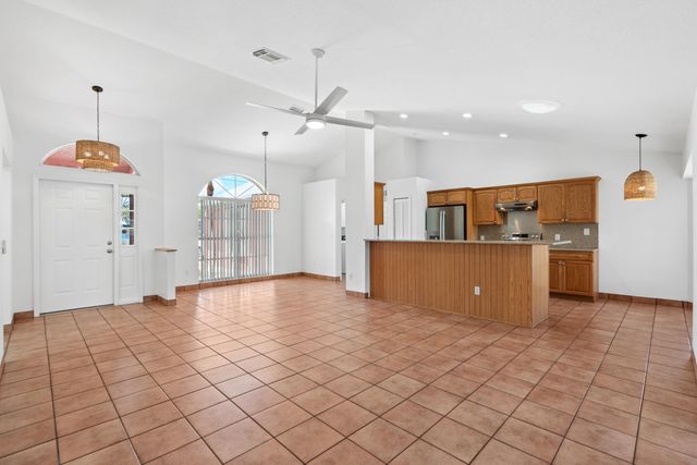 4824 SE Pilot Way, Stuart, FL 34997