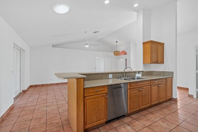 4824 SE Pilot Way, Stuart, FL 34997