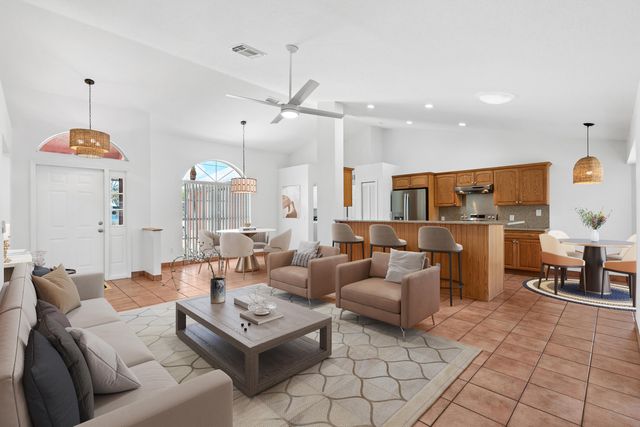 4824 SE Pilot Way, Stuart, FL 34997