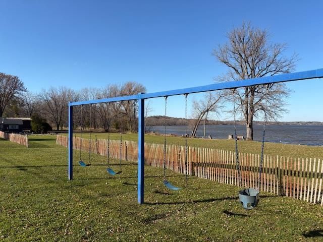 11548 N Maple Beach Drive, Edgerton, WI 53534