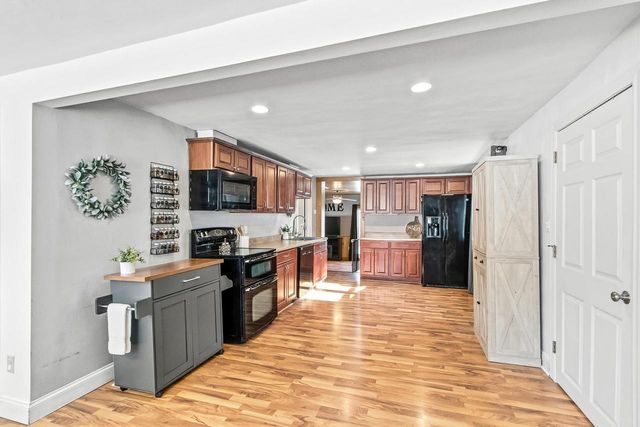 11548 N Maple Beach Drive, Edgerton, WI 53534