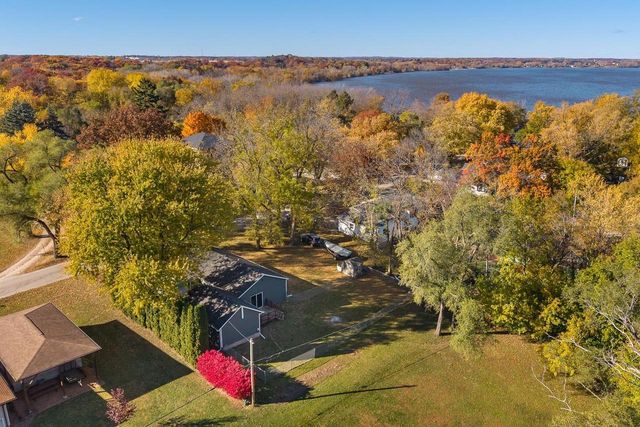 11548 N Maple Beach Drive, Edgerton, WI 53534