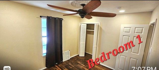 2213 W Jimmydee, Irving, TX 75060