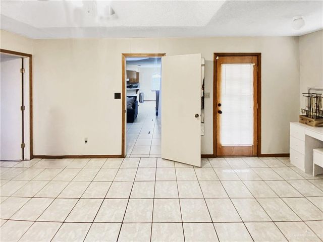 483 Whalen Road, San Benito, TX 78586