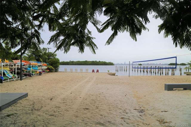 777 NE 62nd St C400, Miami, FL 33138