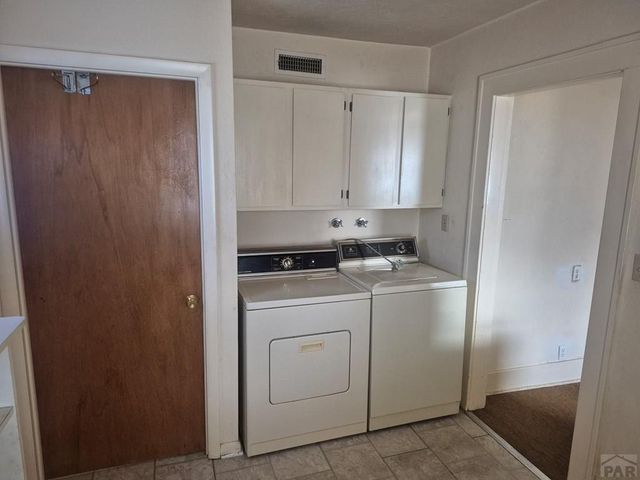 213 E 8th St, La Junta, CO 81050