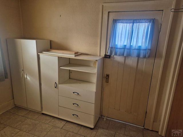 213 E 8th St, La Junta, CO 81050