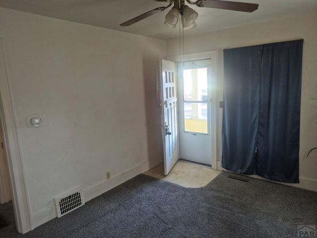 213 E 8th St, La Junta, CO 81050