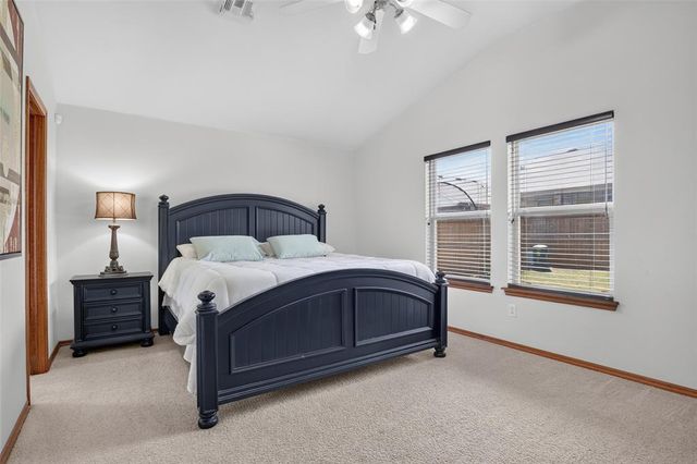 18205 Viento Drive, Edmond, OK 73012