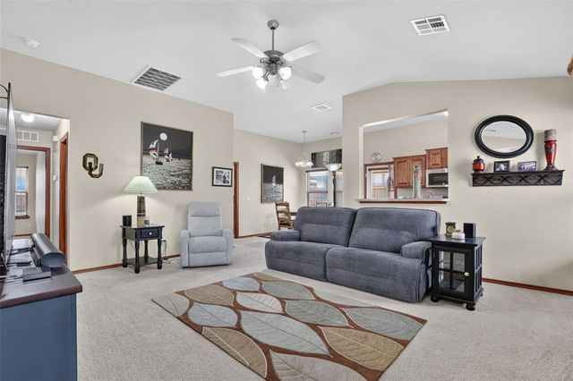 18205 Viento Drive, Edmond, OK 73012