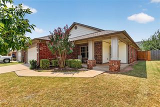 18205 Viento Drive, Edmond, OK 73012