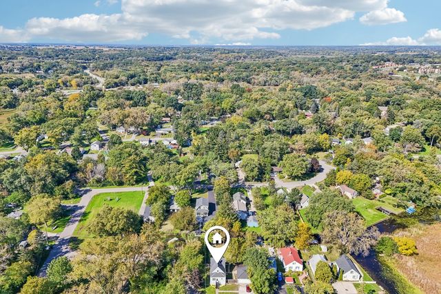 37966 N Nora Place, Spring Grove, IL 60081