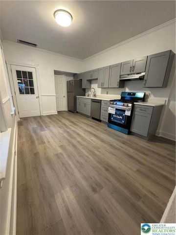 915 Washington, Allentown City, PA 18102